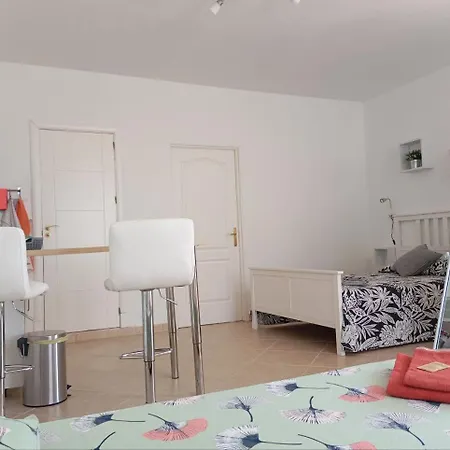 Buganvillas 77 شقة *